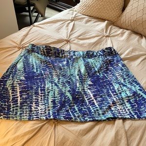 Coral Bay Golf Skort. Blue multi.